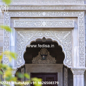 Classic House Design with Elegant Balcony Concepts No-4214