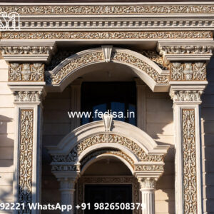 Classic House Design with Rich Wooden Interiors No-4245