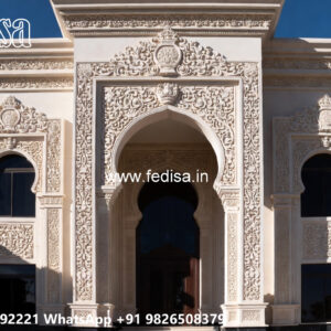 Classic House Design with Stunning Outdoor Beauty No-4323