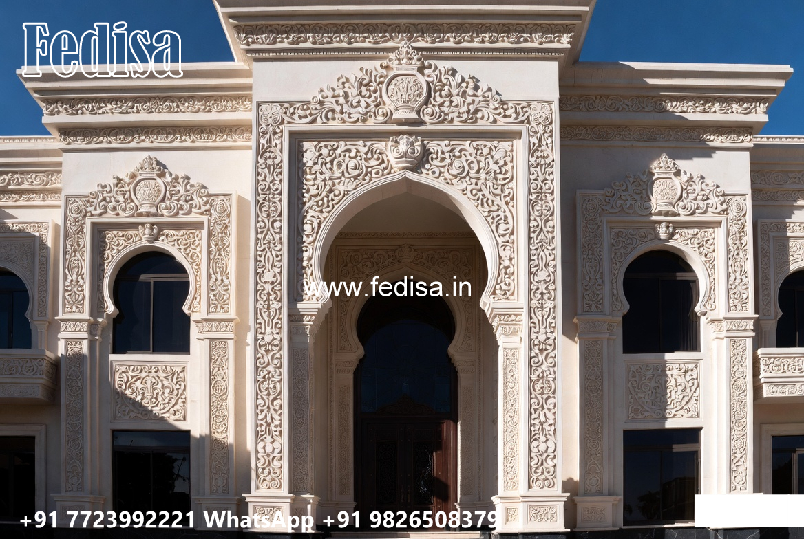 Classic House Design with Stunning Outdoor Beauty No-4323