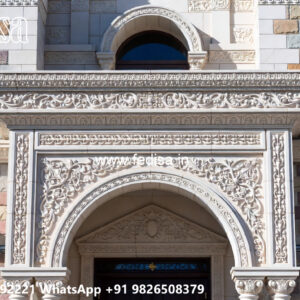 Classic Villa Design with Stylish Home Interiors No-4415