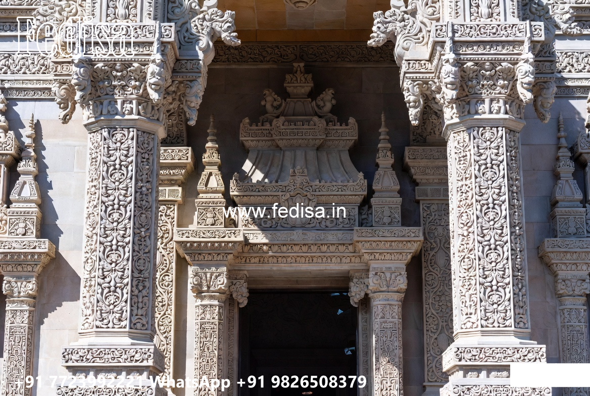Classic House Design with Elegant Exterior Architecture No-4654