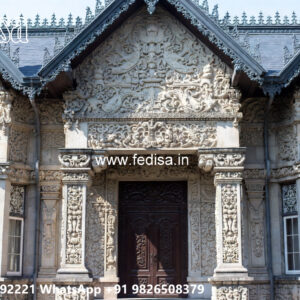 Classic House Design with Beautiful Terrace Spaces No-4687