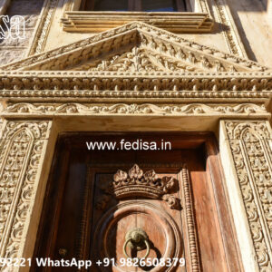 Classic Villa Design with Beautiful Balcony Railings No-4873