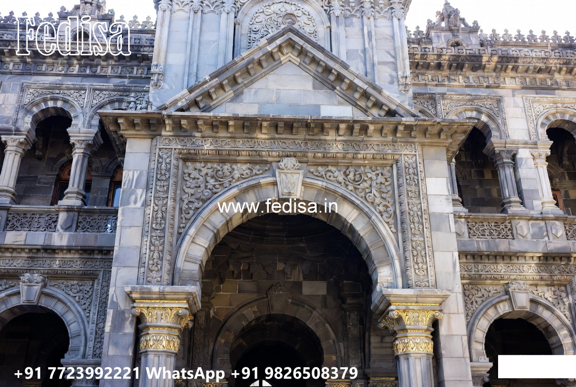 Classic Villa Design with Luxury Modern Features No-4883