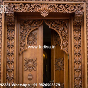 Classic House Design with Royal Decorative Details No-5176