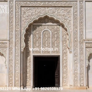 Classic House Design with Elegant Decorative Walls No-5220