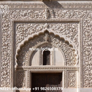 Classic Villa Design with Decorative Pillar Details No-5264