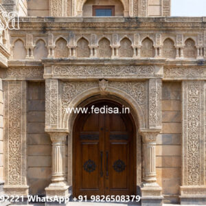 Classic Villa Design with Beautiful Luxury Exterior No-5369