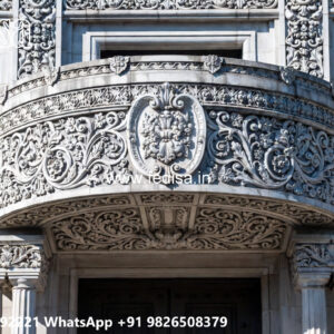 Luxury House Design with Grand Staircase Inspiration No-5538