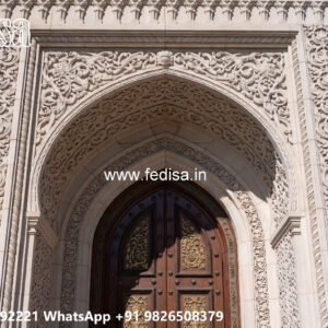 Elegant Classic House Design with Vintage Charm No-5570