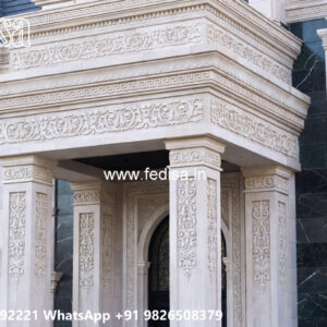 Classic House Design with Elegant Front Yard Ideas No-6048