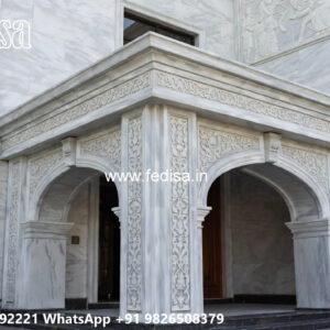 Classic Villa Design with Beautiful Villa Landscaping No-6250