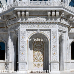 Classic Villa Design with Spacious Luxury Bedrooms No-6256