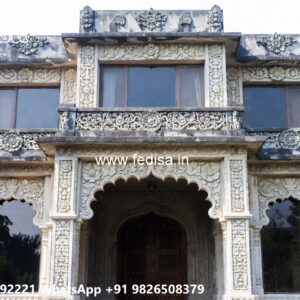 Classic House Design with Stunning Roof Architecture No-6475