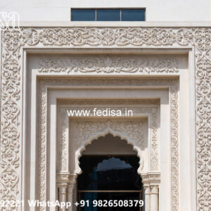 Classic House Design with Beautiful Terrace Spaces No-6487