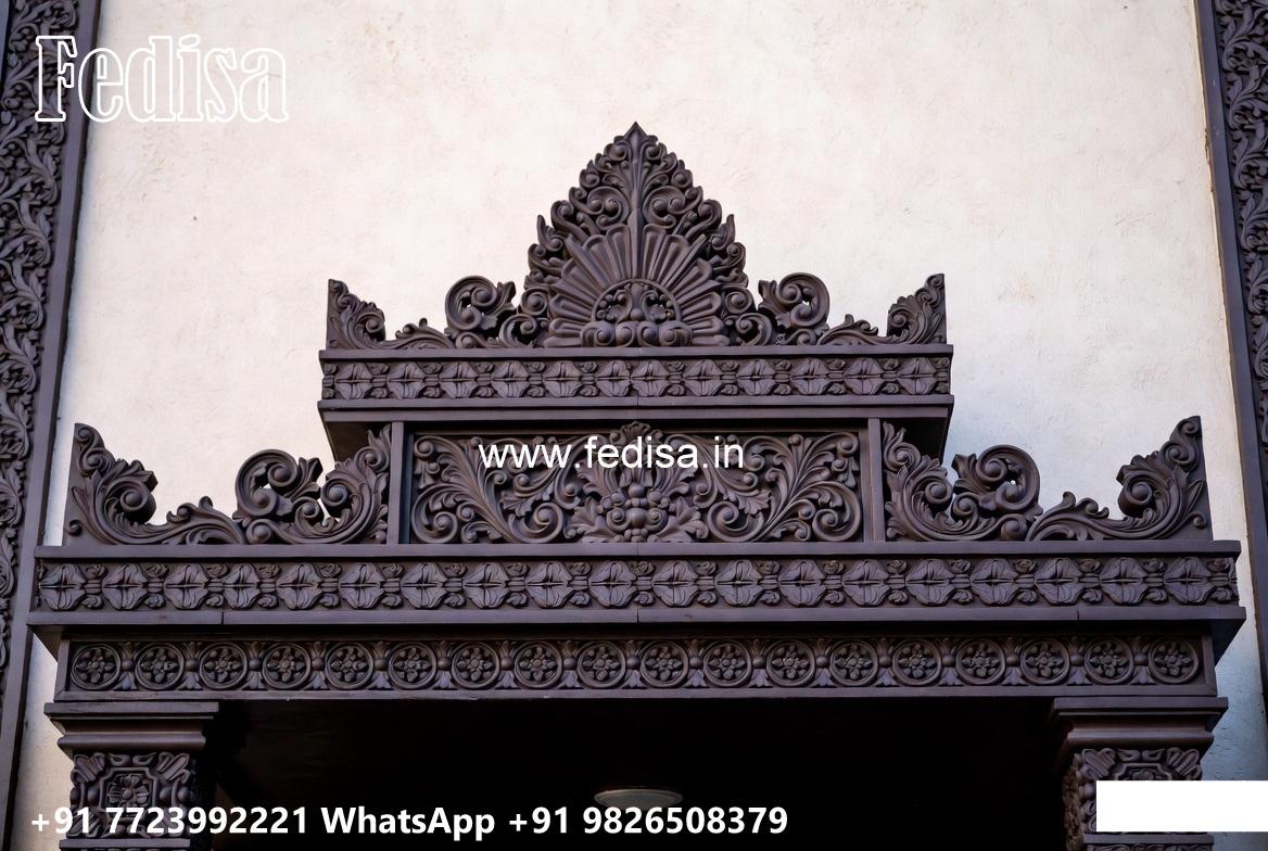 Classic House Design with Rich Traditional Charm No-6586