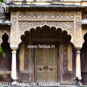 Classic Villa Design with Beautiful Garden Landscape No-6610