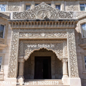 Classic Villa Design with Rich Decorative Interiors No-6720