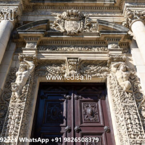 Classic Villa Design with Stylish Living Room Decor No-6721