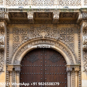 Classic Villa Design with Stylish Vintage Elements No-6735