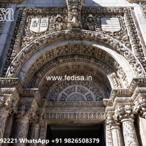 Classic House Design with Elegant Outdoor Lighting No-6964