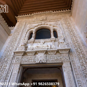 Classic House Design with Luxury Home Aesthetics No-7001