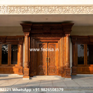 Classic House Design with Beautiful Open Courtyard No-7019