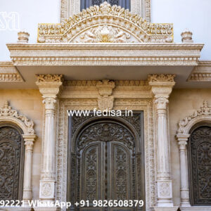 Classic House Design with Rich Traditional Charm No-7036