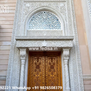 Classic House Design with Artistic Wall Decor No-7379