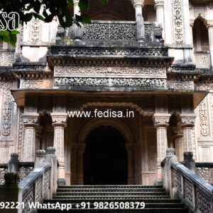 Traditional Classic House Design with Rich Decor No-7835