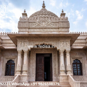 Classic House Design with Royal Decorative Details No-7876