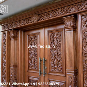 Classic House Design with Elegant Balcony Railings No-7907