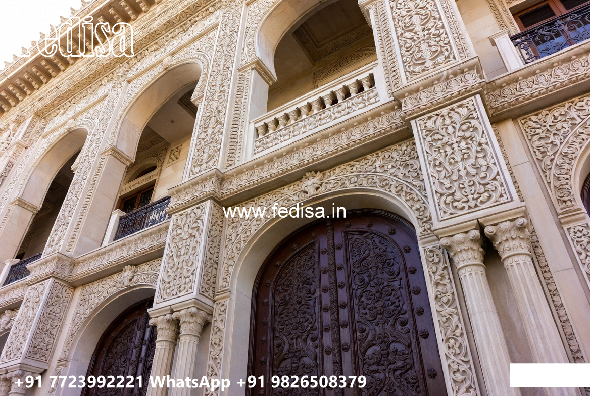 Classic Villa Design with Spacious Luxury Interiors No-7992