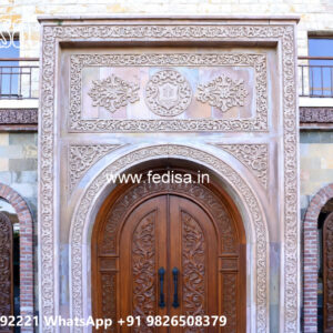 Classic Villa Design with Elegant Outdoor Spaces No-7994
