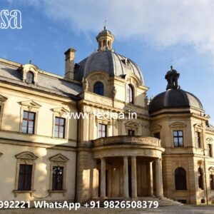 Classic House Design with Elegant Hall Interior No-702