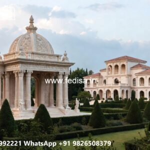 Classic House Design with Elegant Front Yard Ideas No-3348